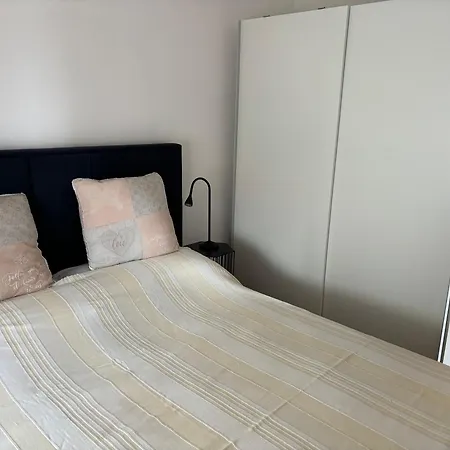 Apartament Lana Srima